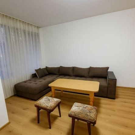 Дава се под наем Тристаен апартамент в Варна, Аспарухово - 76 кв.м за 400 € - Снимка #1