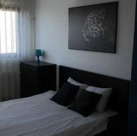 Дава се под наем Двустаен апартамент в Пловдив, Център - 45 кв.м за 142.8 € - Снимка #1