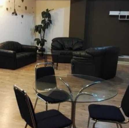 Дава се под наем Тристаен апартамент в Пловдив, Кършияка - 78 кв.м за 239.7 € - Снимка #1