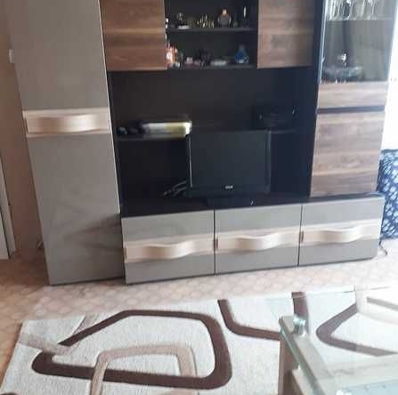 Дава се под наем Двустаен апартамент в Бургас, Меден рудник - зона А - 48 кв.м за 150 € - Снимка #1