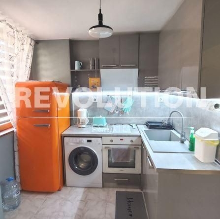 Дава се под наем Двустаен апартамент в Варна, Гръцка махала - 55 кв.м за 750 € - Снимка #1