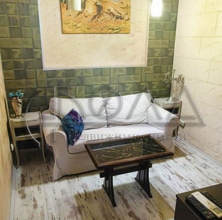 Дава се под наем Едностаен апартамент в София, Център - 30 кв.м за 306 € - Снимка #1