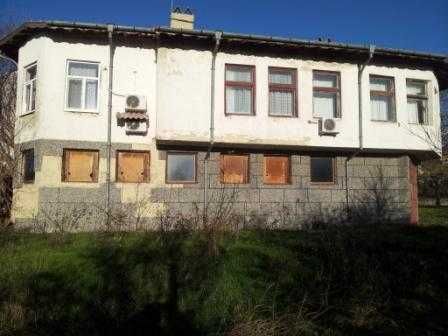 Промишлена сграда в Варна, Общината - 320 кв.м за 469 €/кв.м - Снимка #1