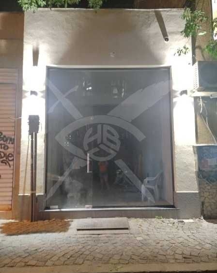 Дава се под наем Магазин в Пловдив, Кършияка - 76 кв.м за 598.23 € - Снимка #1