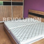 Дава се под наем Тристаен апартамент в Варна, Левски - 110 кв.м за 700 € - Снимка #1