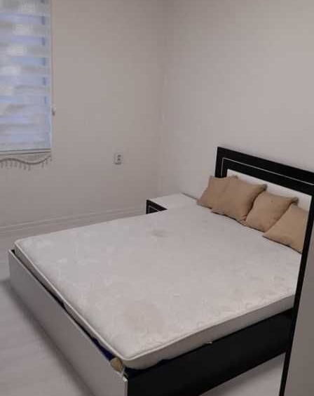 Дава се под наем  в Пловдив, Център - 21 кв.м за 76.5 € - Снимка #1