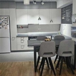 Дава се под наем Двустаен апартамент в Бургас, Изгрев - 68 кв.м за 229.5 € - Снимка #1