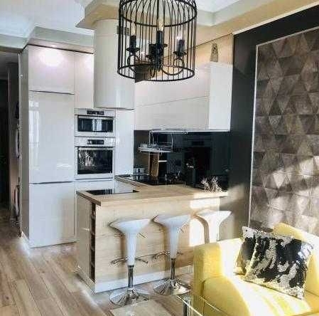 Дава се под наем Двустаен апартамент в Бургас, Зорница - 64 кв.м за 765 € - Снимка #1