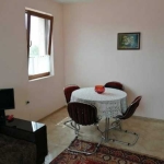 Дава се под наем Тристаен апартамент в Бургас, Изгрев - 90 кв.м за 140.25 € - Снимка #1