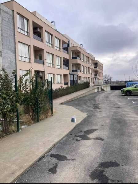 Гараж / Паркомясто в Пловдив, Западен - 23 кв.м за 666 €/кв.м - Снимка #1