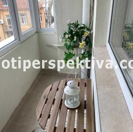 Едностаен апартамент в Пловдив, Център - 32 кв.м за 2782 €/кв.м - Снимка #1