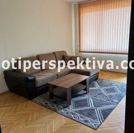 Двустаен апартамент в Пловдив, Център - 65 кв.м за 2119 €/кв.м - Снимка #1
