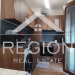 Дава се под наем Тристаен апартамент в Варна, Окръжна болница - 82 кв.м за 612 € - Снимка #1