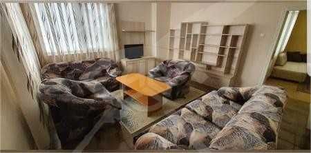 Дава се под наем Етаж от къща в Пловдив, Център - 110 кв.м за 997.05 € - Снимка #1