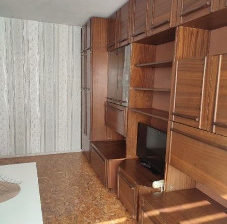 Дава се под наем Двустаен апартамент в Пазарджик, Устрем - 60 кв.м за 214.2 € - Снимка #1