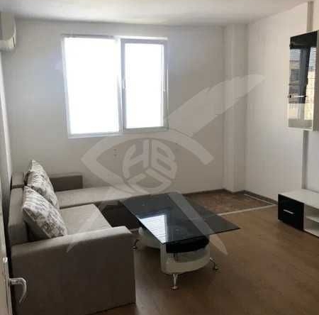 Дава се под наем Двустаен апартамент в Пловдив, Тракия - 40 кв.м за 400 € - Снимка #1