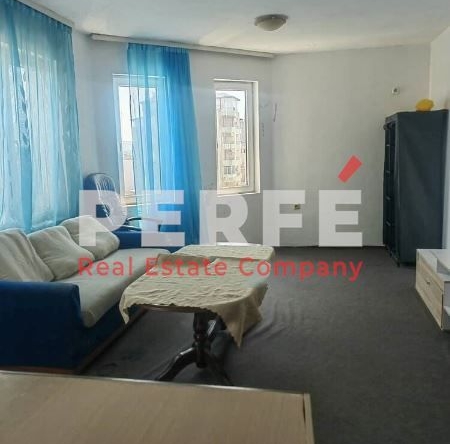 Тристаен апартамент в Бургас, Меден рудник - зона Б - 90 кв.м за 656 €/кв.м - Снимка #1