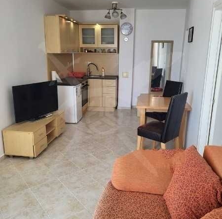 Двустаен апартамент в с. Кошарица, Област Бургас - 46 кв.м за 1087 €/кв.м - Снимка #1