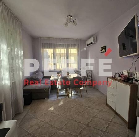 Тристаен апартамент в Бургас, Възраждане - 67 кв.м за 2836 €/кв.м - Снимка #1