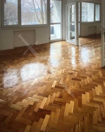 Дава се под наем Офис в Пловдив, Център - 78 кв.м за 500 € - Снимка #1