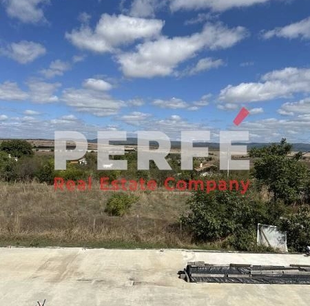 Къща в с. Александрово, Област Бургас - 130 кв.м за 1381 €/кв.м - Снимка #1