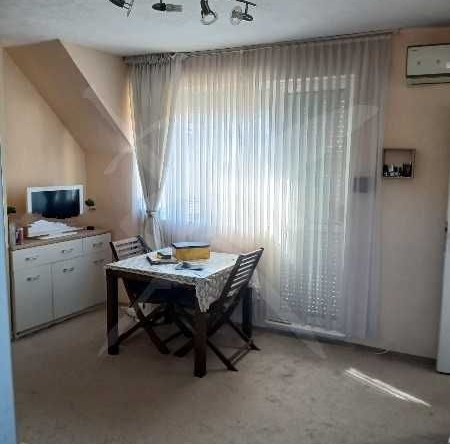 Дава се под наем Двустаен апартамент в Пловдив, Център - 67 кв.м за 155500 € - Снимка #1