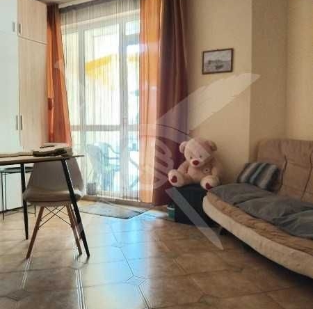 Двустаен апартамент в к.к. Слънчев бряг - 50 кв.м за 1300 €/кв.м - Снимка #1