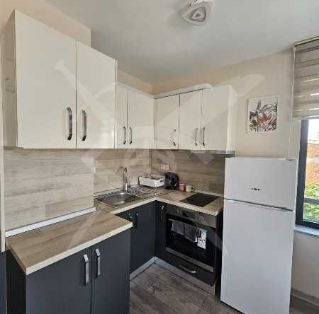 Дава се под наем Едностаен апартамент в Пловдив, Младежки Хълм - 36 кв.м за 448.8 € - Снимка #1