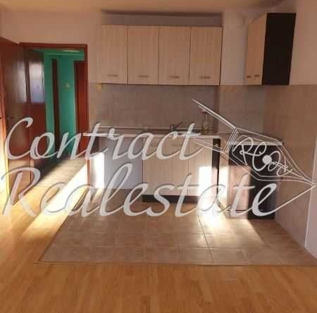 Дава се под наем Двустаен апартамент в Варна, Колхозен пазар - 80 кв.м за 357 € - Снимка #1