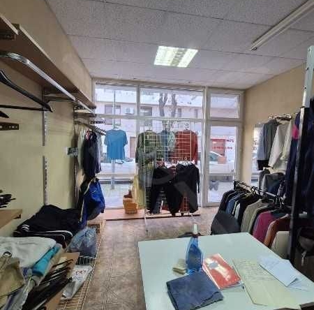 Магазин в Пловдив, Център - 32 кв.м за 1626 €/кв.м - Снимка #1