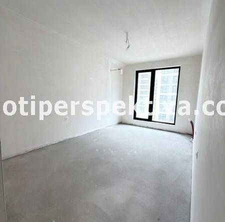 Тристаен апартамент в Пловдив, Тракия - 96 кв.м за 771 €/кв.м - Снимка #1