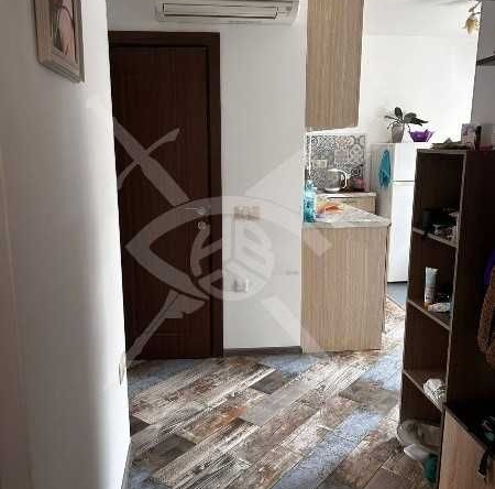 Тристаен апартамент в Бургас, Зорница - 60 кв.м за 1275 €/кв.м - Снимка #1