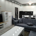 Двустаен апартамент в Пловдив, Център - 83 кв.м за 1045 €/кв.м - Снимка #1