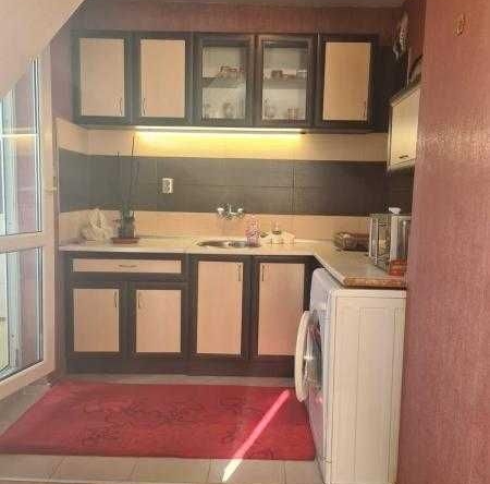 Дава се под наем Двустаен апартамент в Бургас, Лазур - 60 кв.м за 306 € - Снимка #1