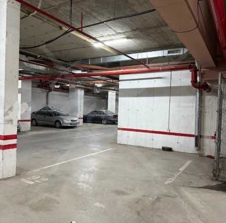 Гараж / Паркомясто в Пловдив, Кючук Париж - 15 кв.м за 1020 €/кв.м - Снимка #1