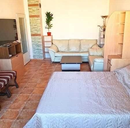 Дава се под наем Двустаен апартамент в София, Овча купел 2 - 52 кв.м за 348.84 € - Снимка #1