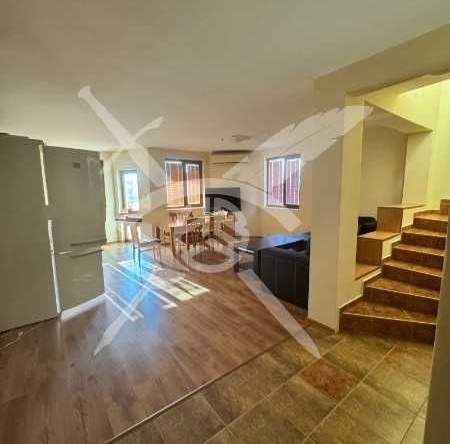 Мезонет в Свети Влас - 193 кв.м за 526 €/кв.м - Снимка #1