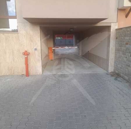 Гараж / Паркомясто в Пловдив, Гагарин - 11 кв.м за 837 €/кв.м - Снимка #1