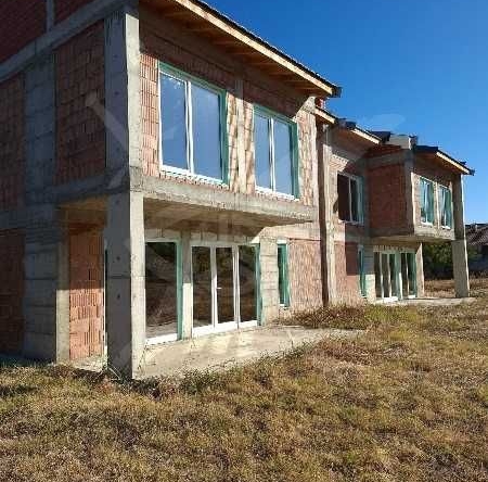 Къща в с. Браниполе, Област Пловдив - 185 кв.м за 936 €/кв.м - Снимка #1