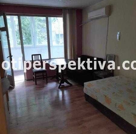 Едностаен апартамент в Пловдив, Център - 47 кв.м за 1575 €/кв.м - Снимка #1