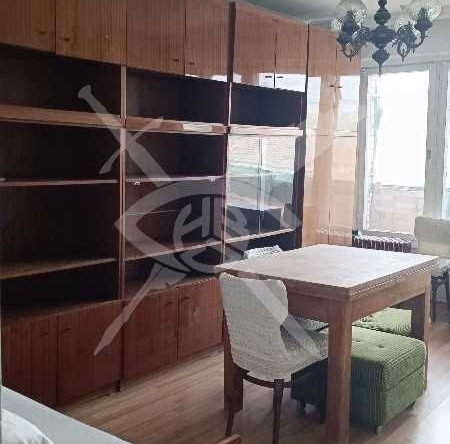Тристаен апартамент в Карнобат - 80 кв.м за 447 €/кв.м - Снимка #1