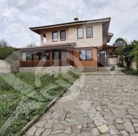 Къща в с. Голямо Буково, Област Бургас - 155 кв.м за 444 €/кв.м - Снимка #1