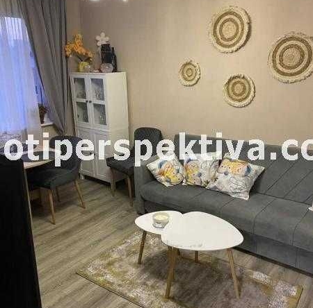Двустаен апартамент в Пловдив, Център - 48 кв.м за 1541 €/кв.м - Снимка #1