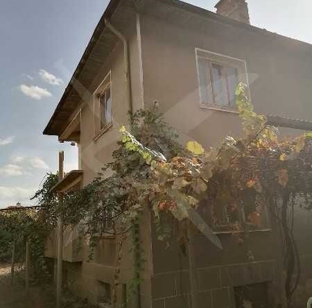 Къща в Стамболийски - 252 кв.м за 318 €/кв.м - Снимка #1