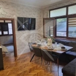 Многостаен апартамент в Бургас, Център - 92 кв.м за 2024 €/кв.м - Снимка #1