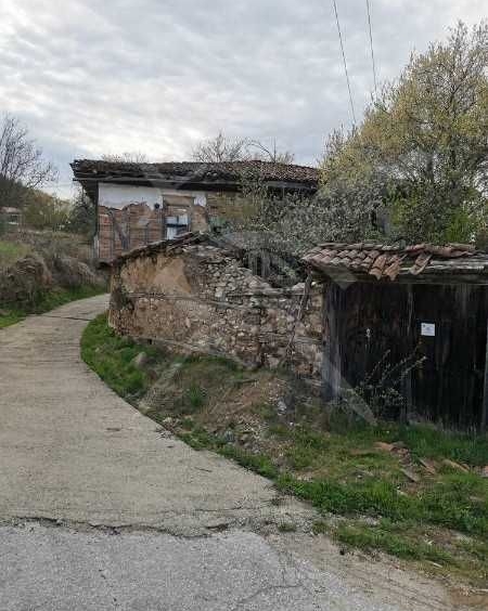 Къща в с. Свежен, Област Пловдив - 85 кв.м за 110 €/кв.м - Снимка #1