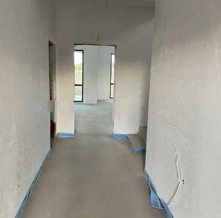 Къща в с. Белащица, Област Пловдив - 300 кв.м за 1300 €/кв.м - Снимка #1