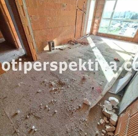 Тристаен апартамент в Пловдив, Кючук Париж - 105 кв.м за 484 €/кв.м - Снимка #1