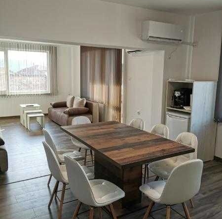 Дава се под наем Етаж от къща в с. Ясен, Област Плевен - 100 кв.м за 348.84 € - Снимка #1