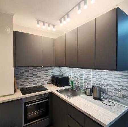 Дава се под наем Двустаен апартамент в Бургас, Зорница - 60 кв.м за 816 € - Снимка #1